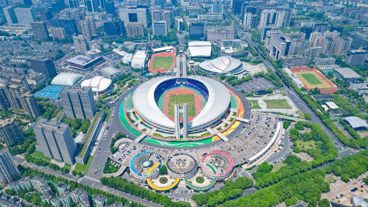 “智慧大脑”统管赛事，杭州亚运会赛程过半，已决出240枚金牌