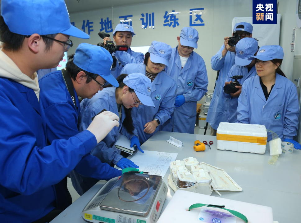 中国空间站第五批实验样品交付科学家